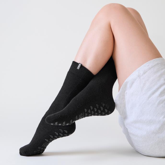 totes toasties® Ladies Thermal Brushed Original Slipper Socks Black